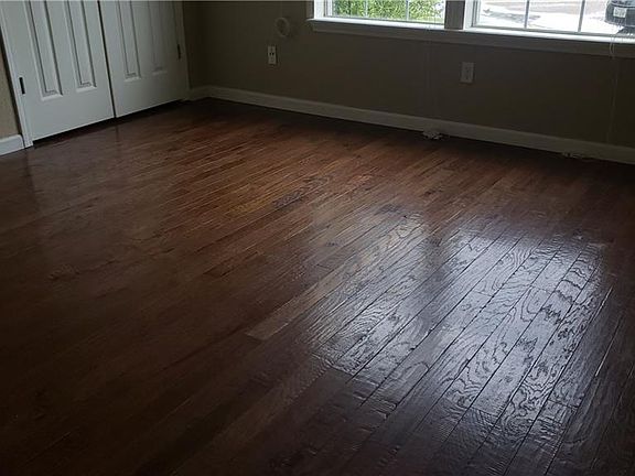 5th image of 7202 The Mansions Dr #O4