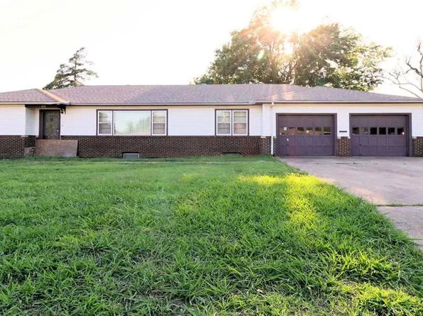 2200 Mary St, Ponca City, OK 74601