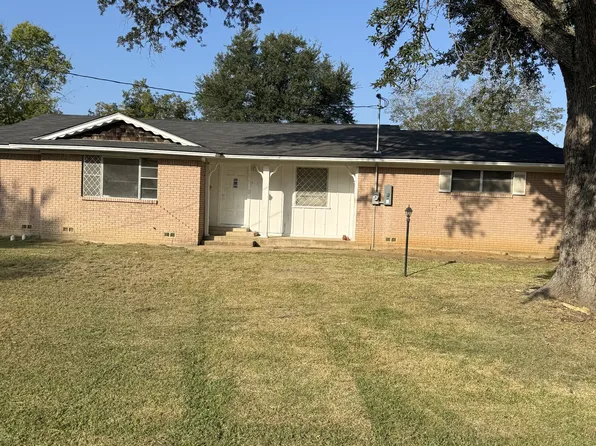 915 N Spring St, Grand Saline, TX 75140