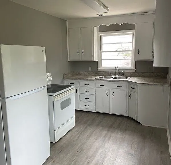 1089 Buist Ave — Photo 7