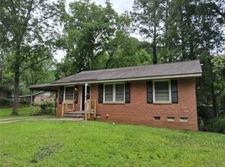633 Currie Dr, Forest Park, GA 30297