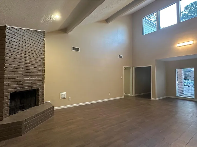 11503 Briar Forest Dr — Photo 8