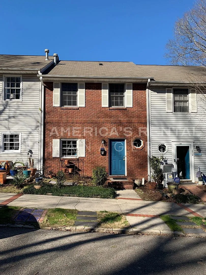 4004/4006/4008/4010 Glenwood Ave — Photo 2