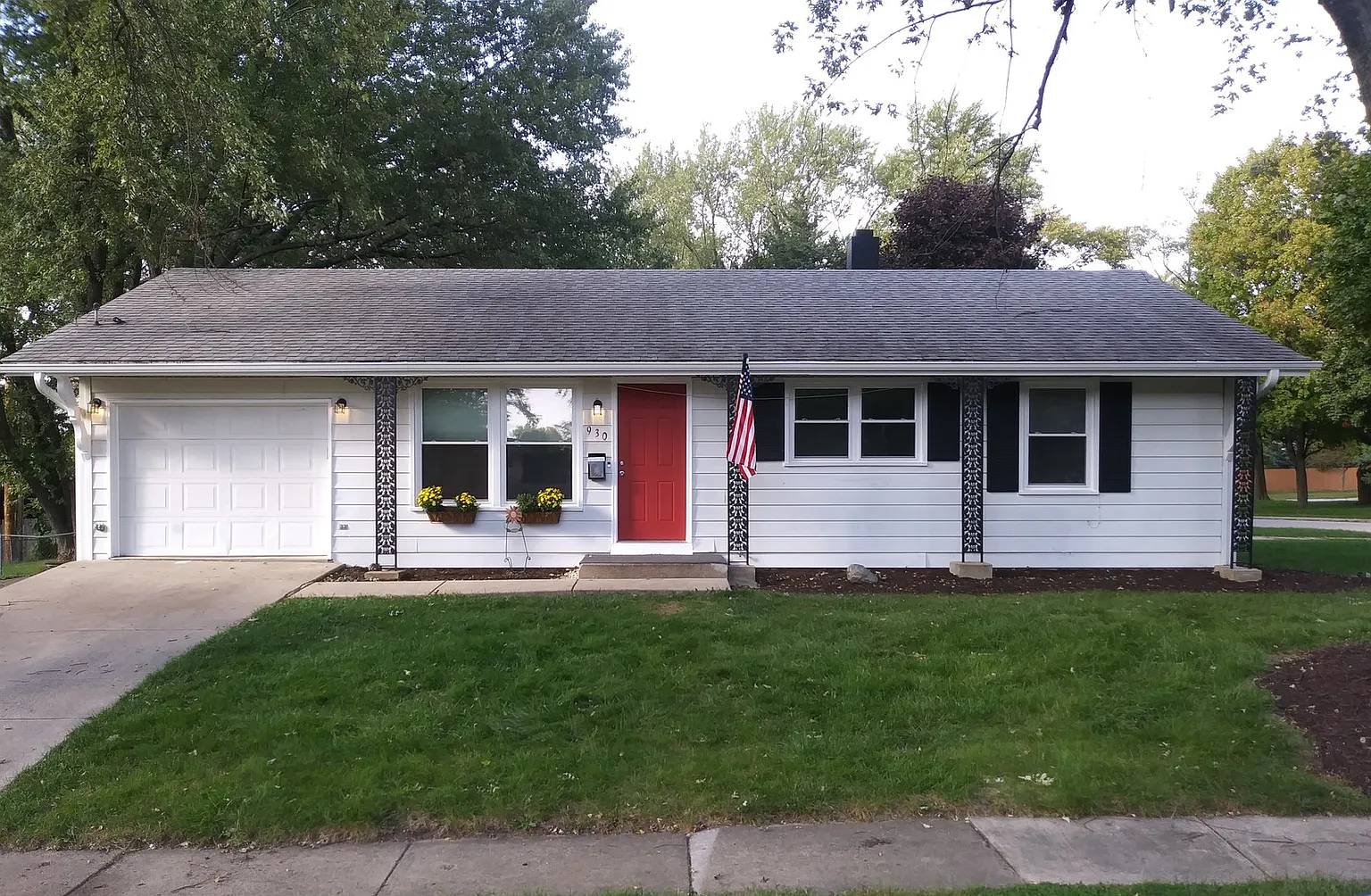 930 Spring Ave photo 1