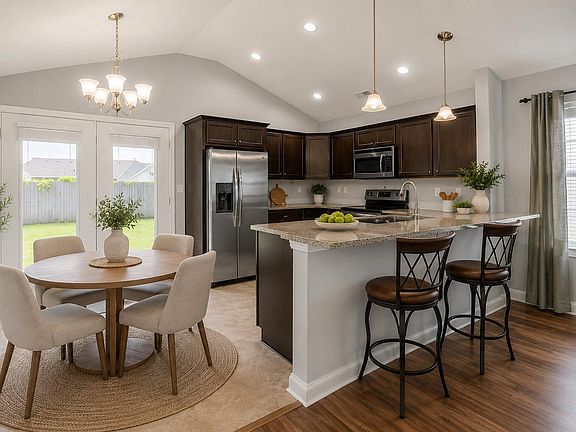 5th image of 161 Sutton Place Blvd