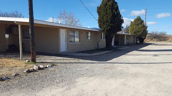 Walnut Grove Apartments