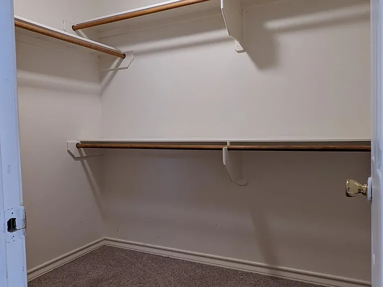 2301 Beta Ln — Photo 11