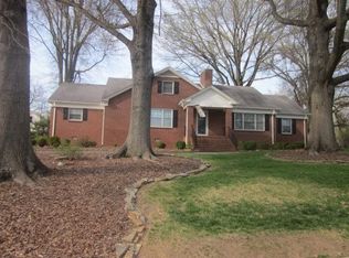 716 Russell Ave, Reidsville, NC 27320