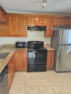 140 NW 93rd Avenue #105, Pembroke Pines, FL, 33024