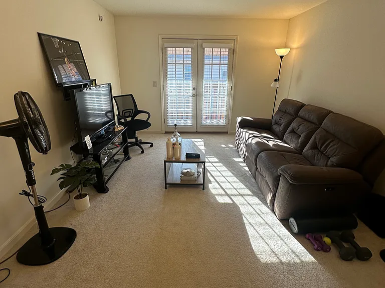 2118 Acklen Ave #107 — Photo 12