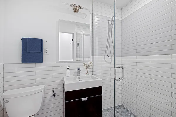 Rented by MNS | media 14