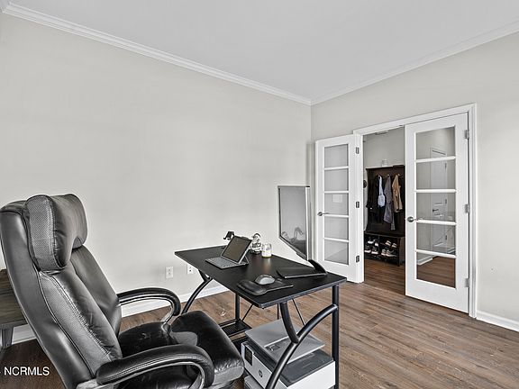 4th image of 7355 Bellacroft Drive