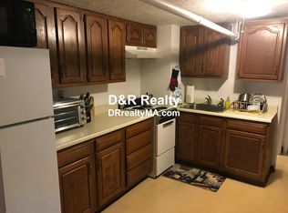 33 Cameron Ave #1B, Somerville, MA 02144