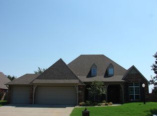 9405 N 105th Ave E, Owasso, OK 74055
