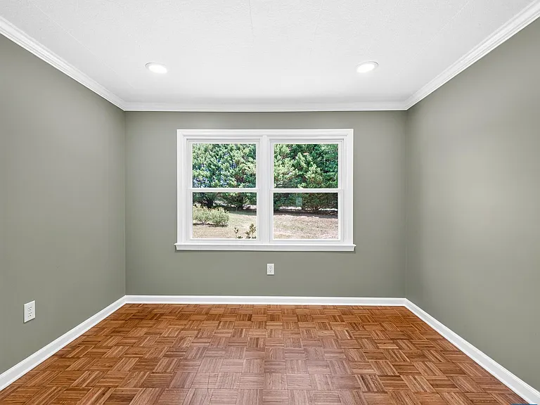 625 S Spotswood Trl — Photo 21
