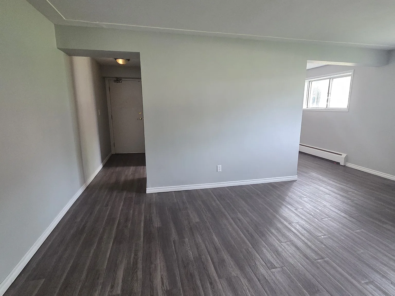 1 bed, 840 sqft, $1,500 — Photo 4