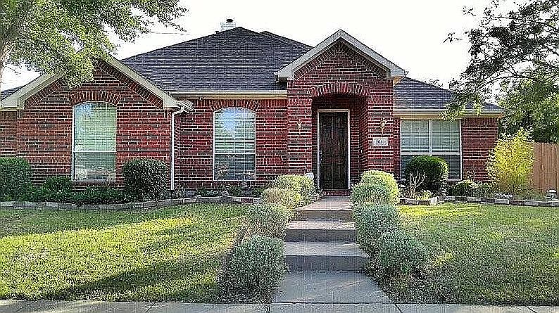 1st image of 2649 Brittany Dr