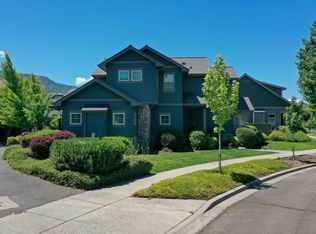 454 Briscoe Pl, Ashland, OR 97520