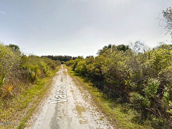 4th image of 856-70-884 Vaca St SW