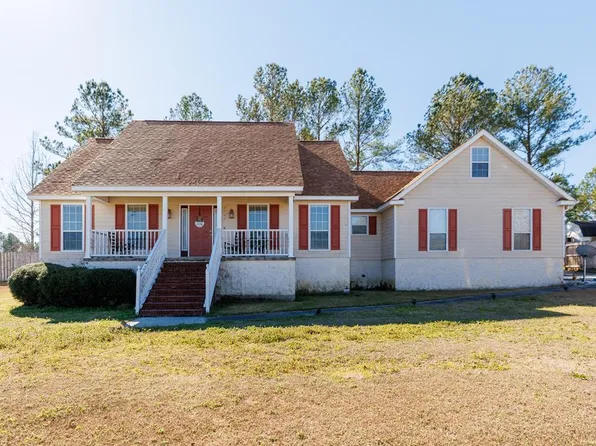 3892 Darian Dr, Valdosta, GA 31605