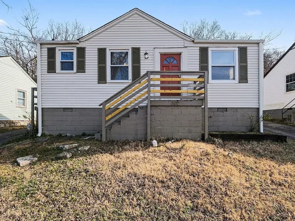 302 Sentinel Dr, Nashville, TN 37209