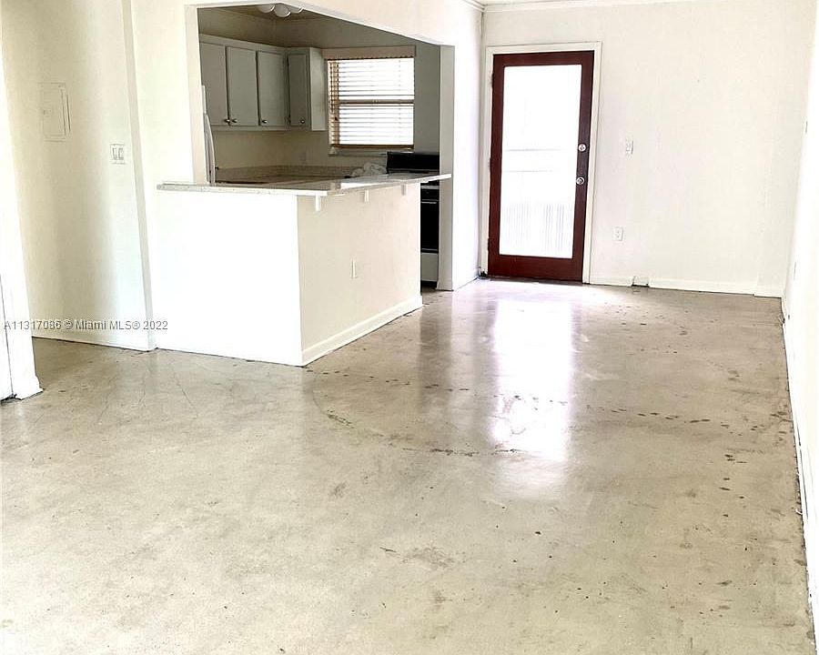 1st image of 1357 Collins Ave APT B4