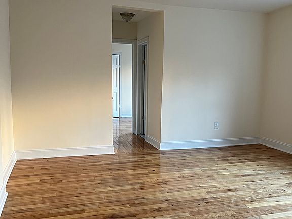 2nd image of 44 Berkeley Ave #3E