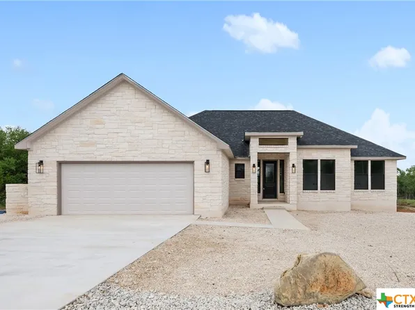 213 Roy Nichols Dr, Blanco, TX 78606
