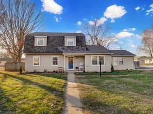 4525 S Jackson Avenue, Springfield, MO 65804