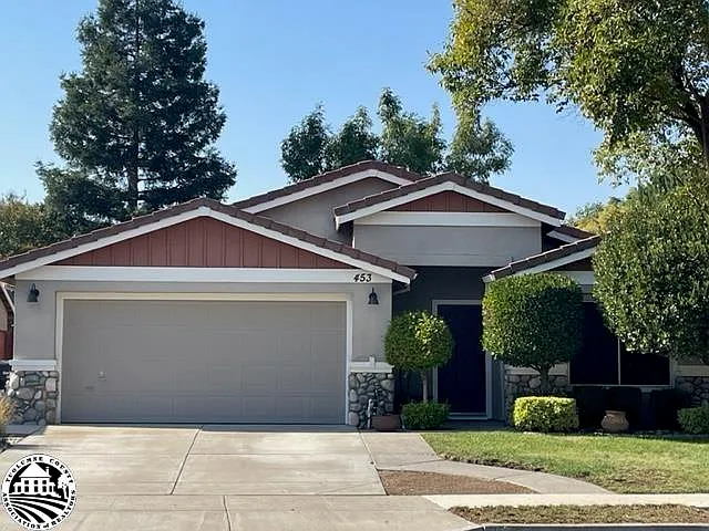 453 Glenbriar Cir photo 1