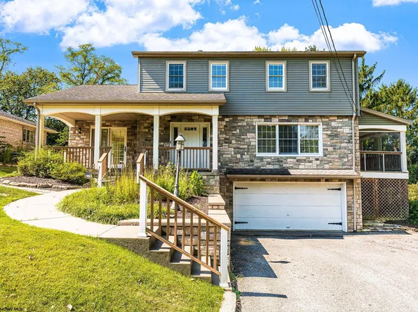 1287 Broadview Dr, Morgantown, WV 26505