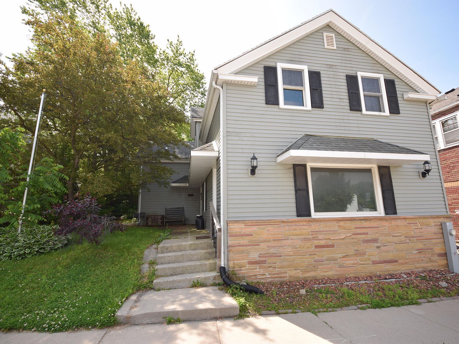 212 Kettle Moraine Dr S, Slinger, WI 53086 Zillow