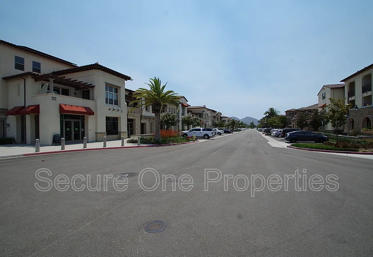 208 Riverdale Ct #715 — Photo 33