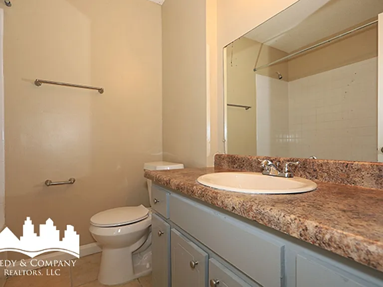 3095 Normandy Dr — Photo 5