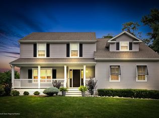 53 Warren Pl, Middletown, NJ 07748