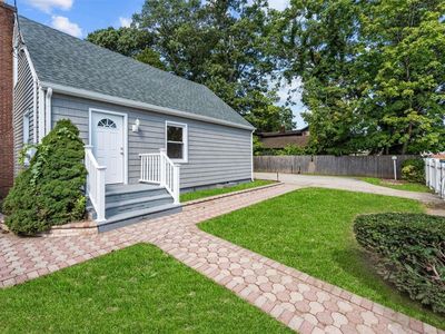 33 Wagner Avenue, Roosevelt, NY, 11575