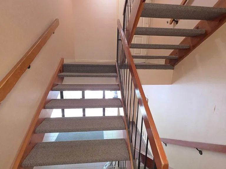 2708 Ridgefield Ct — Photo 4