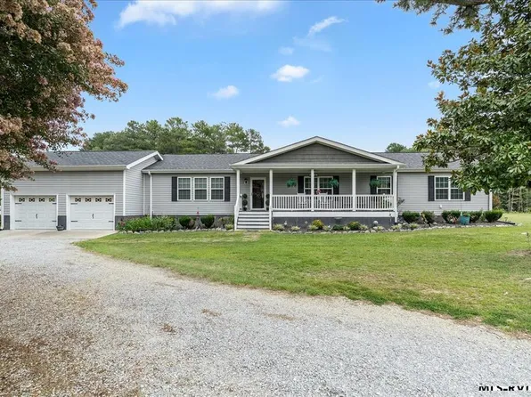 169 Engle Rd, Manson, NC 27553