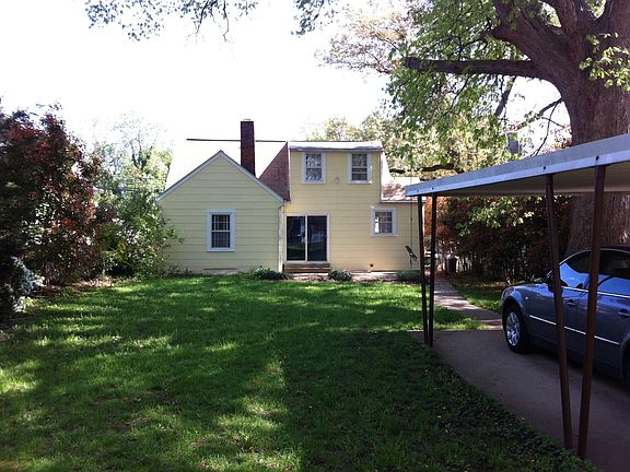 2nd image of 908 Boucher Ave