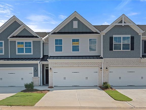 2nd image of 1109 Summerhouse Way