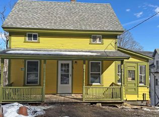 63 Hyde Street, Rockingham, VT 05101