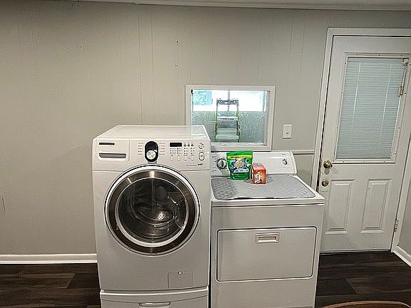 2nd image of 502 Leon St