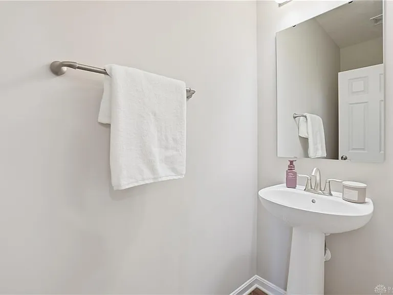 3059 Chamberlin Dr — Photo 14