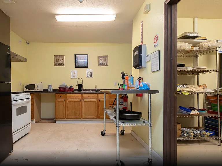 2522 Holly Hill Dr — Photo 23