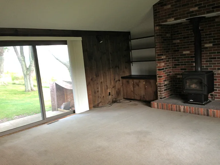 335 Town Line Rd — Photo 5
