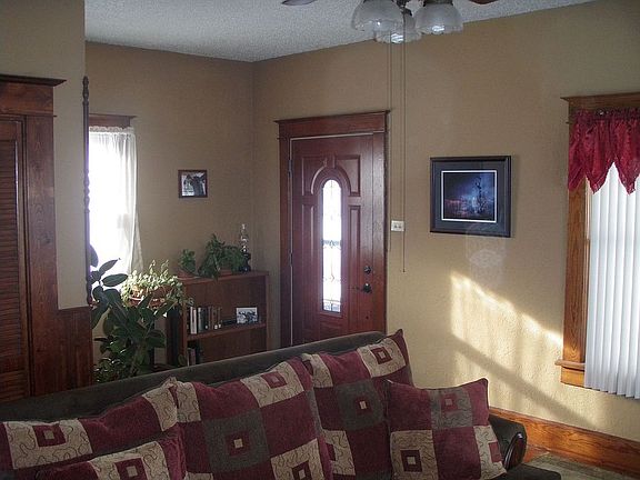 Front entry way