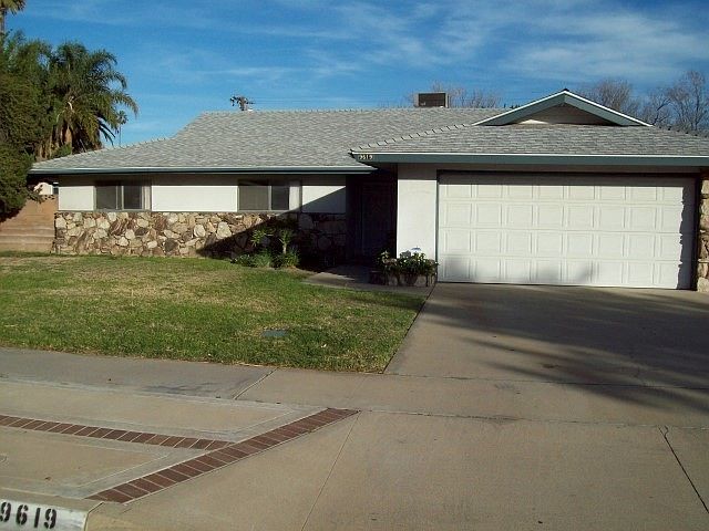 1st image of 9619 Blanchard Ave