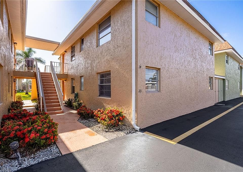 1st image of 1400 Pompei LN #23