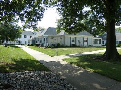 301D Sharon Way #301, Monroe, NJ, 08831