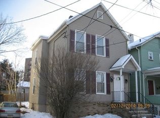 5 River Rd, Highland Park, NJ 08904